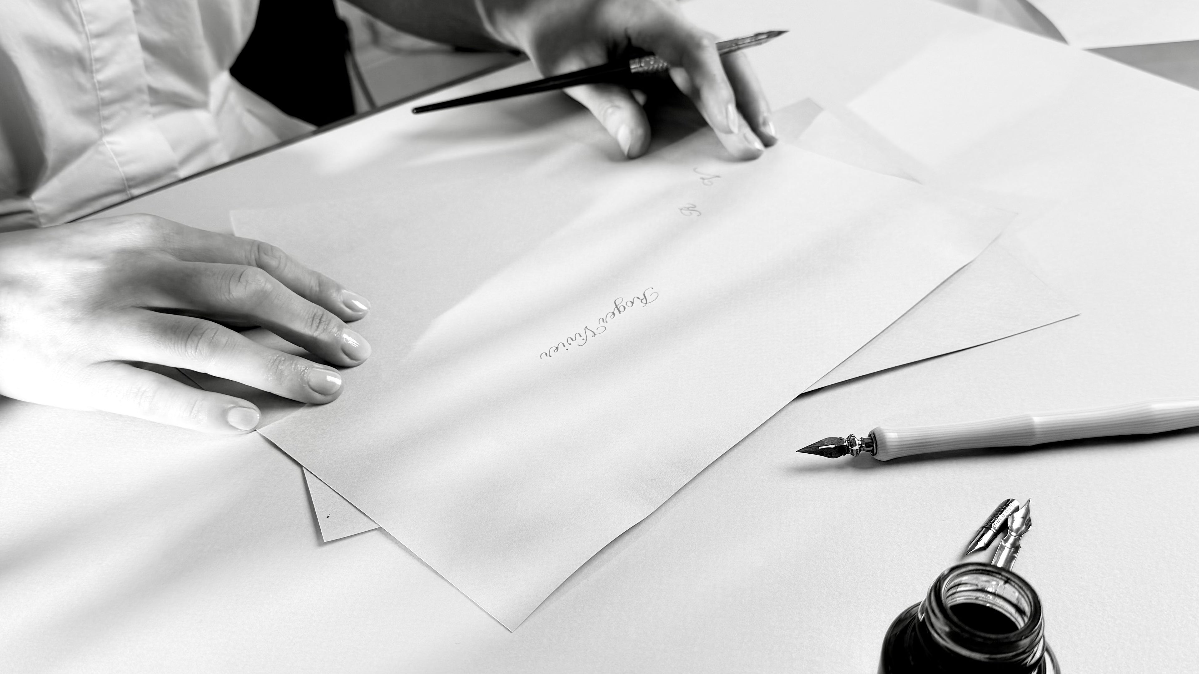 Calligraphy for Roger Vivier